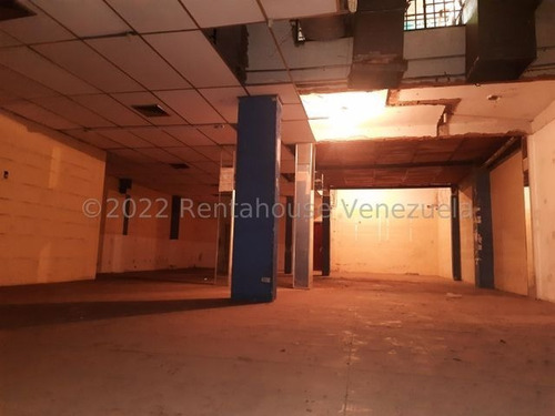 Imagen 3 de 6 de Venta De Local Sector Centro, San Juan De Los Morros, Guarico. 23-7503 / 0424-3392775
