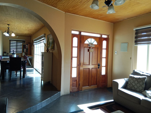 Vendo Casa Familiar Limache, 823 M2 Terreno, 137 M2 Construi