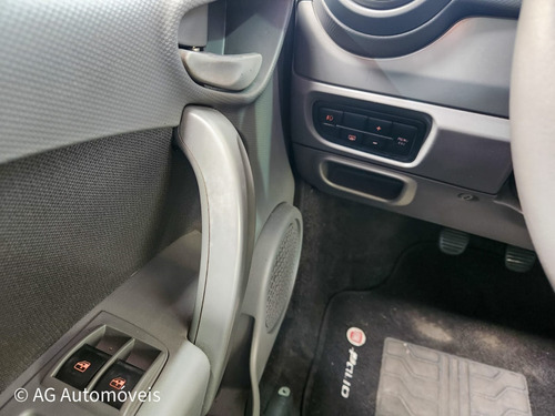 Fiat Palio 1.0 MPI ATTRACTIVE 8V FLEX 4P MANUAL