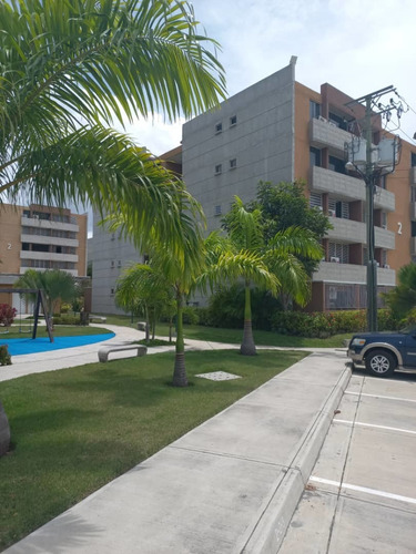 Imagen 2 de 12 de Conjunto Residencial Los Apamates Suites Ii