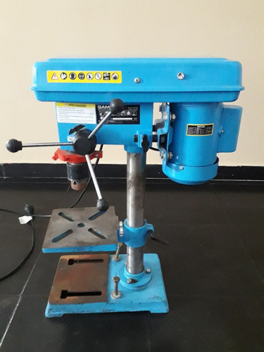 Taladro Perforadora De Banco Gamma 16mm 500w 9 Velocidades