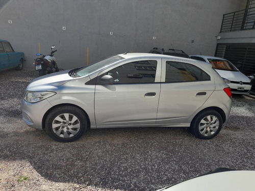 Chevrolet Onix Lt 2013