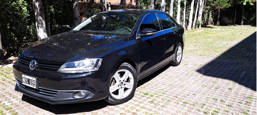 Volkswagen Vento 2.5 Luxury 170cv