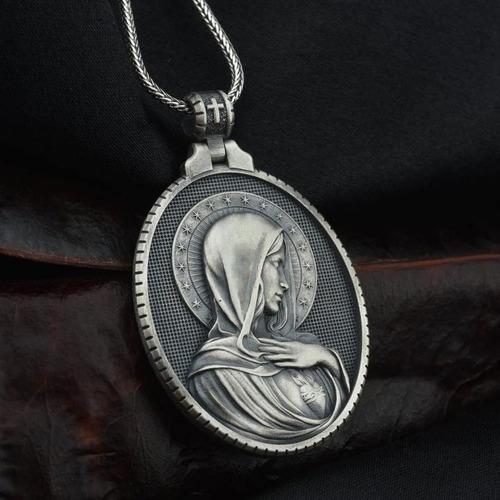 Imagen 4 de 6 de Collar Con Colgante De Medalla De La Marca Star Para Hombres