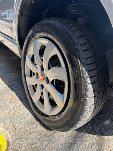 Fiat Siena 1.0 El Flex 4p