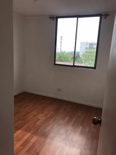 Vendo Depto. A Pasos Del Metro (p.24 1/2 Gran Avenida)