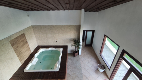 Casa Com Piscina Semi Olímpica Aquecida, (mansão),sauna, Spa Hidromassagem Para 9 Pessoas ,8 Quartos, 1516 Metros, Salão De Festas, Salão De Jogos Completo, Churrasqueira Completa, Alarme Cameras