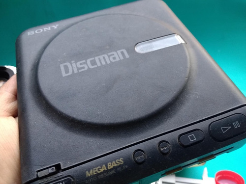 Psicodelia: Viejo Discman Sony Mp3 Nf Wkm