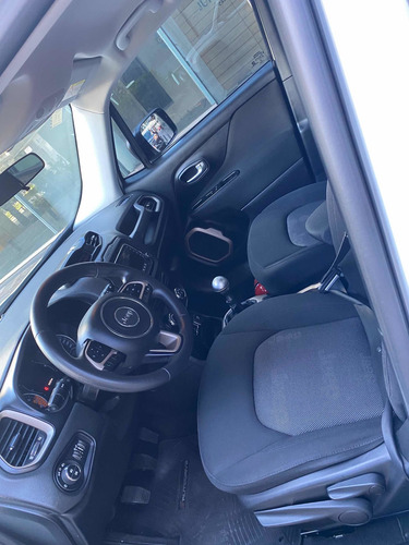 Jeep Renegade 1.8 Sport Plus 2016