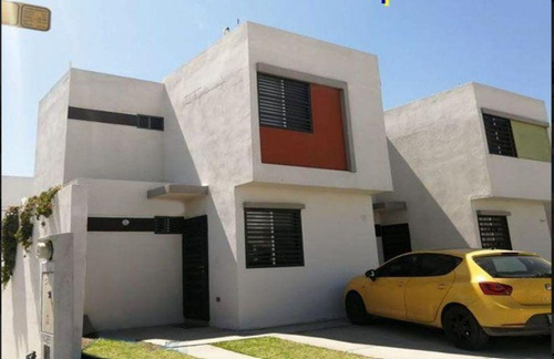 Venta De Casa En Privalia Huinala, Apodaca, Nuevo Leon, Casa En Recuperacion Bancaria, Mbdelr