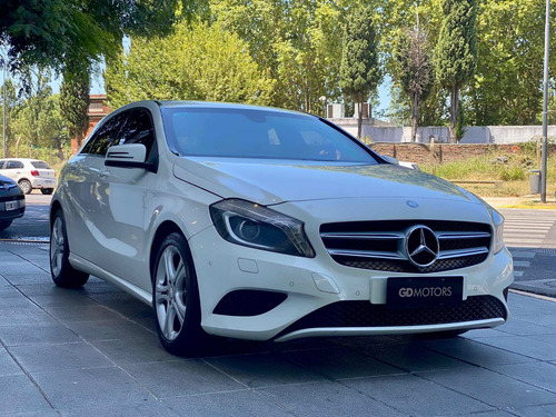 Imagen 20 de 21 de Mercedes-benz Clase A 1.6 A 200 Urban 156cv Thermotronic