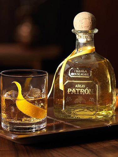 Imagen 3 de 4 de Tequila Patrón Añejo 750 Ml