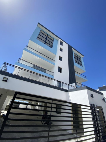 Modernos Apartamentos Listos Para La Entrega Inmediata Edificio De 5 Nivel Con Parqueos Techados Y Terraza Privada