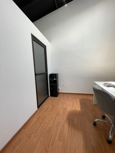Imagen 6 de 8 de Id 3503 Oficina En Renta En Centrito Valle De 60 M2