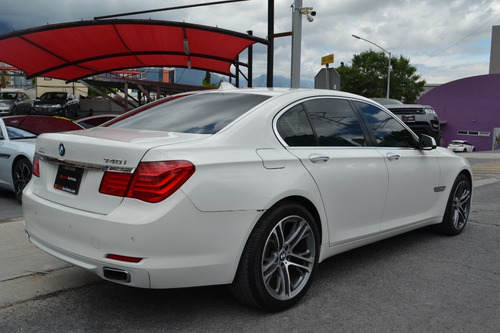 Imagen 5 de 12 de Bmw 740 Ia Sedan 2010