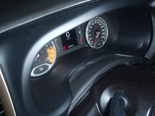 Imagem 7 de 10 de Jeep Renegade 1.8 At