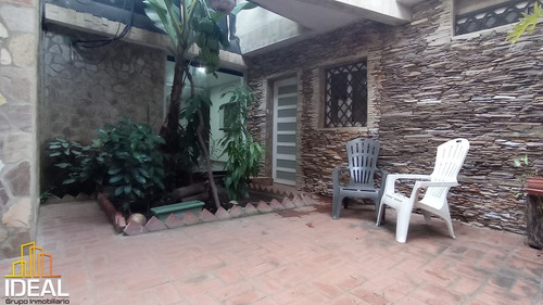 Imagen 11 de 14 de Ideal Grupo Inmobiliario Vende Casa De 300mts2 7 Habitaciones Y 6 Baños En Conjunto Residencial Cocomango Tucacas