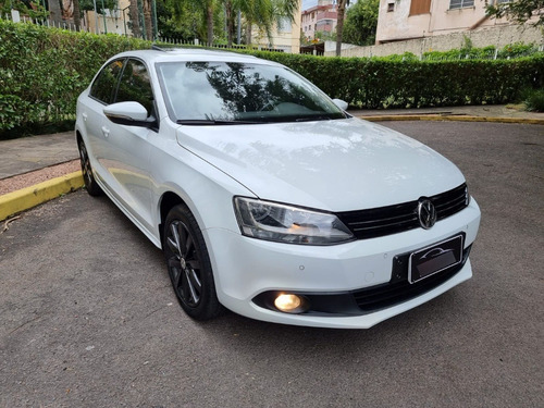 Imagem 8 de 20 de Volkswagen Jetta 2.0 Comfortline C/ Pacote Premium