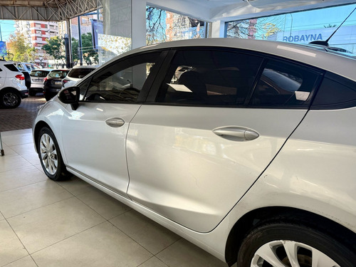 Chevrolet Cruze 1.4 Lt Mt Sedan