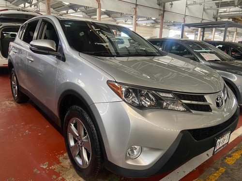 Imagen 3 de 12 de Toyota Rav4 Xle Xle
