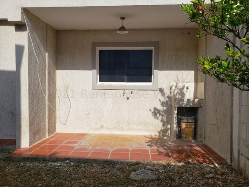 Imagen 22 de 30 de Casas En Venta Av Intercomunal Cabudare 21-11981 /m
