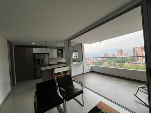 Apartamento En Venta En Loma Los Mesa. Cod V11184