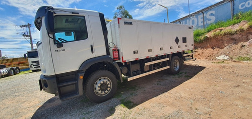 Imagem 7 de 8 de Vw 17230 Comboio Locação