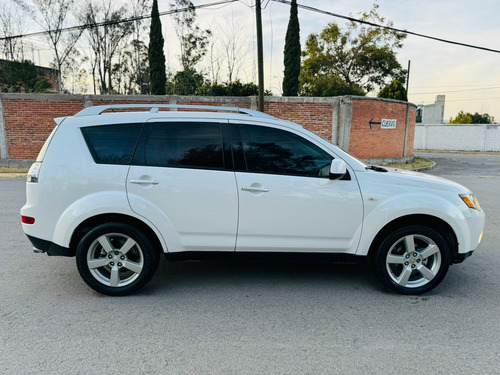Mitsubishi Outlander 2.4 Xls Aa Ee Qc Piel At