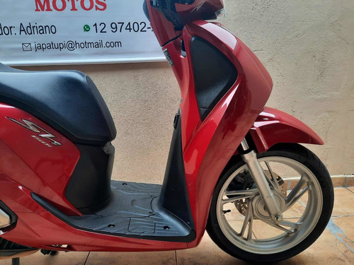 Imagem 8 de 12 de Honda Shi