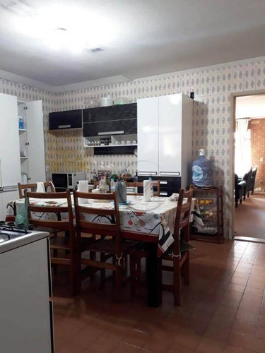 Imagem 6 de 16 de Sobrado À Venda, 247 M² Por R$ 550.000,00 - Vila Scarpelli - Santo André/sp - So0640