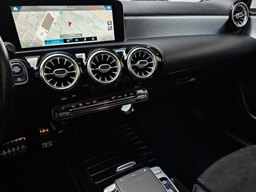 Mercedes-Benz Clase A 2.0 A250 Amg-line 224cv Sedan