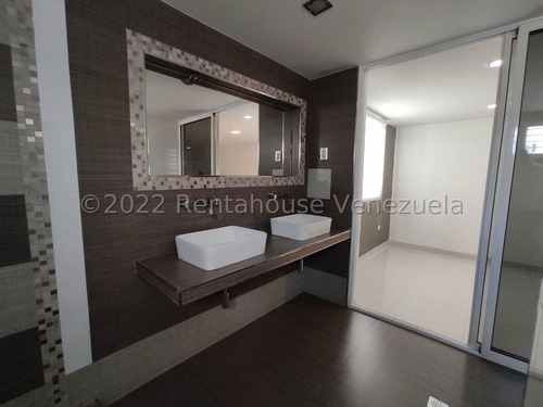 Imagen 25 de 30 de Casas En Venta En Urbanizacion Ciudad Roca Barquisimeto Estado Lara Cod Flex Ref # 22-16905 / 0 4 1 2 1 5 1 8 8 9 3 / Mr
