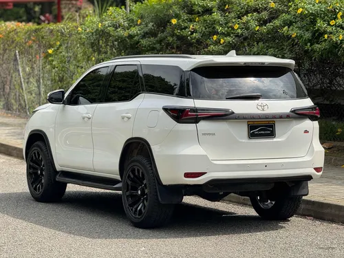 Toyota Fortuner 2.7l