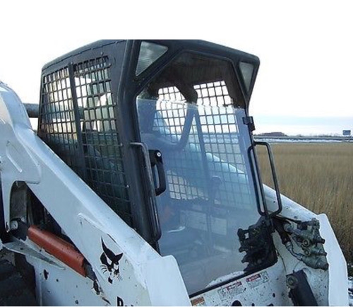 Puerta Y Cerramiento Para Minicargadora Bobcat New Holland
