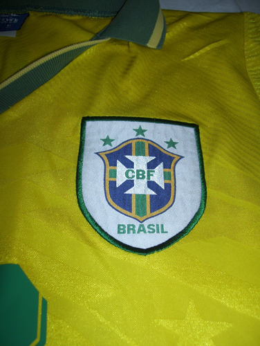 Seleccion De Futbol De Brasil Umbro 1994 #18 Ronaldinho (Usado)
