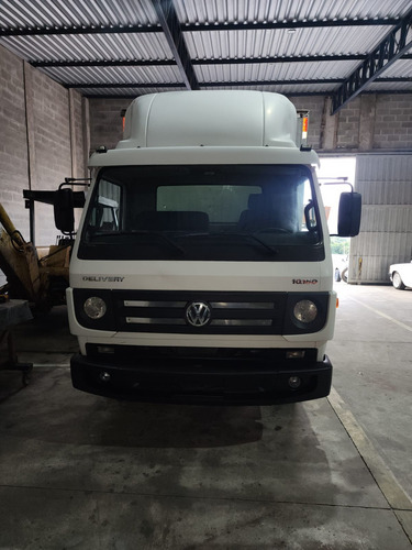 Volkswagen 10.160 Delivery - 2013 - Motor Com 15.000km