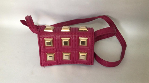 Cartera Zara Mujer Fucsia Con Aplicaciones Doradas