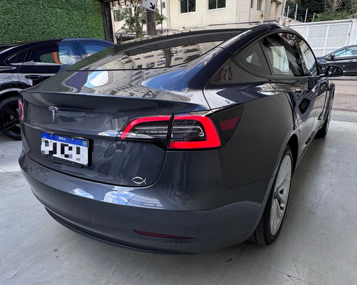 Tesla Model 3 0.0 Standard Rwd