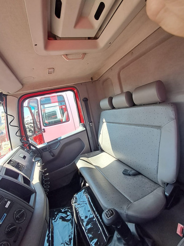 Vw 15.190 Robust 4x2 Carroceria De Ferro (2019)