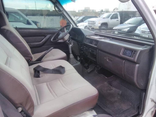 Imagen 2 de 6 de Mitsubishi Panel L300