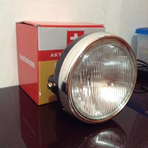 Faro Delantero Jaguar Socialista