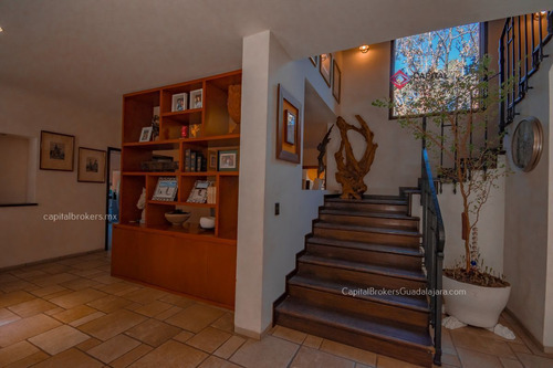 Casa De Lujo En Venta En Pinar De La Venta Zapopan Rancho Contento