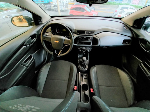 Imagen 4 de 25 de Chevrolet Onix Plus Joy 1.4 Mt 2023 0 Km Stfr