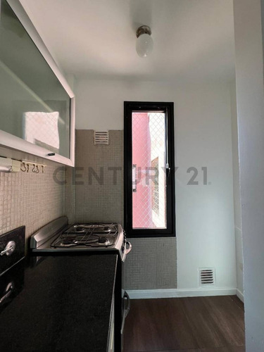 Imagen 17 de 30 de Venta Depto En Duplex Dos Amb. Suite Cochera Cubierta Patio Luminoso Nuñez