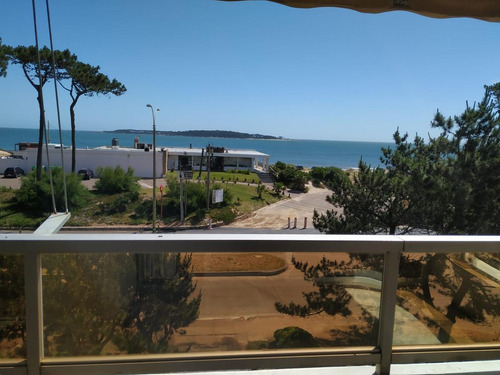 Departamento - Playa Mansa
