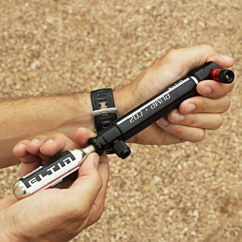 Imagen 2 de 6 de Inflador Co2 Para Cauchos De Bicicleta Eltin