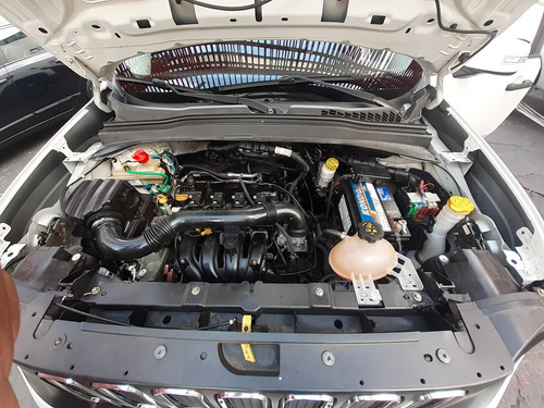 Imagem 10 de 10 de Jeep Renegade Sport 1.8 4x2 (aut) (flex)