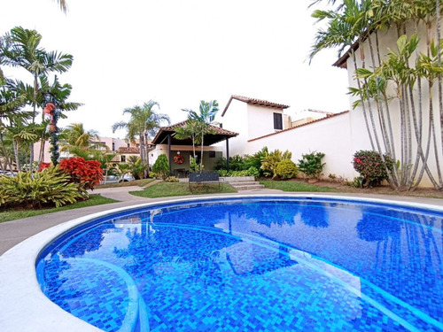 Imagen 3 de 13 de Marisol Castro Vende Townhouse En Tazajal | Naguanagua | Carabobo | Res. Cumbres De Monte Alegre | Foth-422