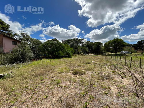 Paseo 151 Entre Av 2 Y 3 Terreno - Villa Gesell 2 Cdras Del Mar