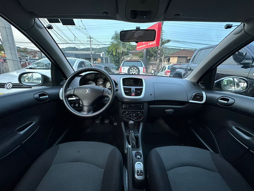 Peugeot 207 1.4 Xr Flex 5p